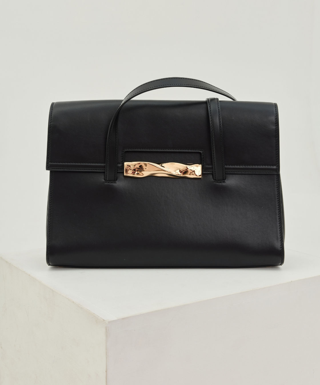 Bally Baroque Fold Black Leather Shoulder Bag