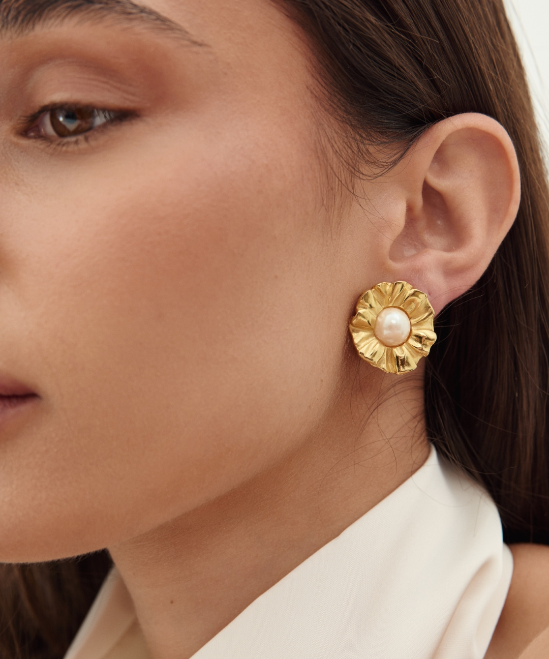 flower pearl earrings 