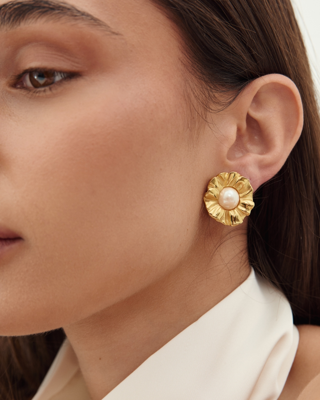 flower pearl earrings 